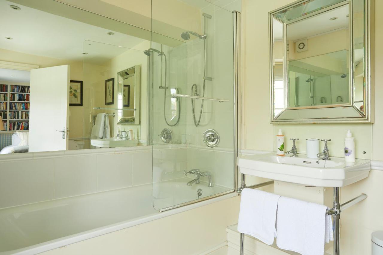 The Kingham Plough Hotel Luaran gambar